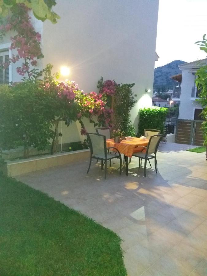Casa Loutsiano Apartamento Syvota Exterior foto