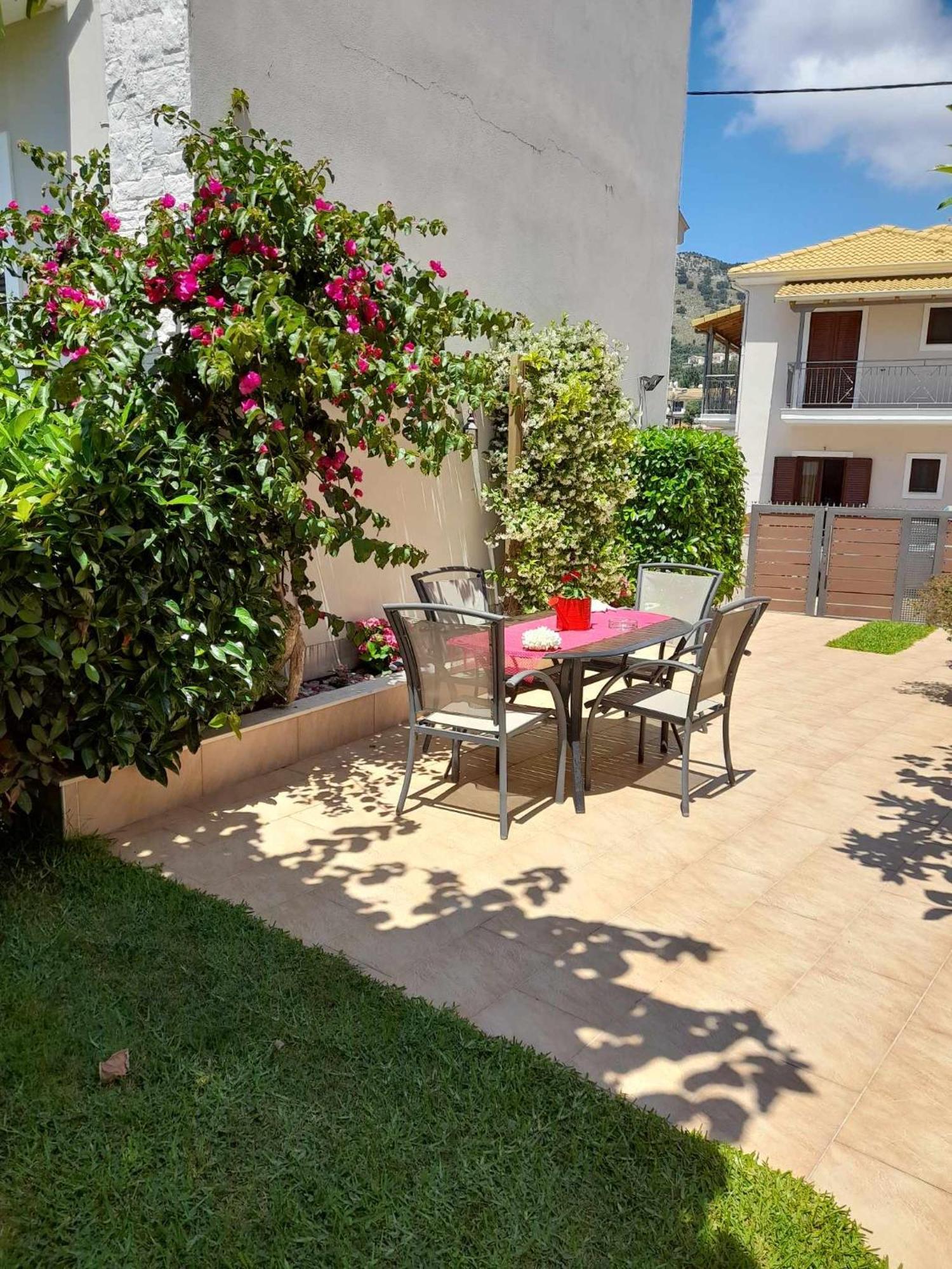 Casa Loutsiano Apartamento Syvota Exterior foto